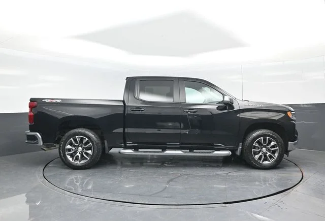 Used 2024 Black Chevrolet LT image 3