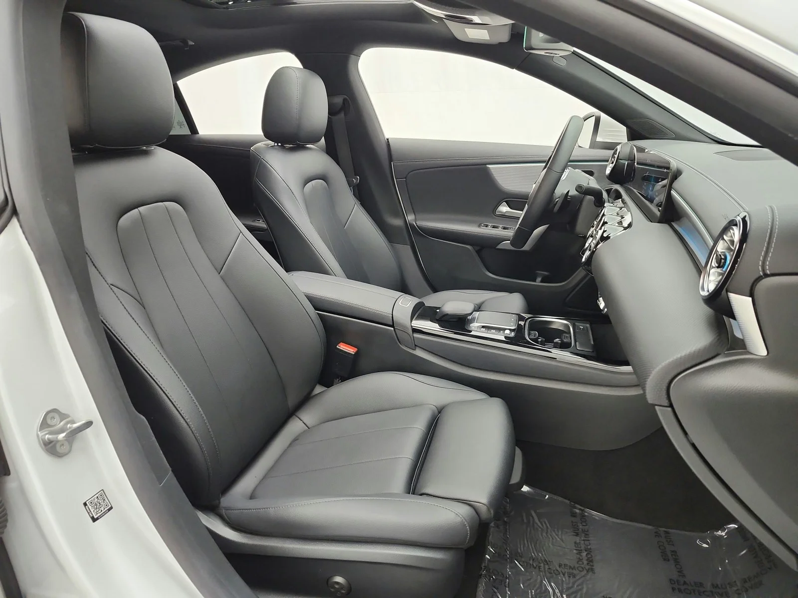 Used 2023 Digital White Metallic Mercedes-Benz CLA 250 Coupe image 20