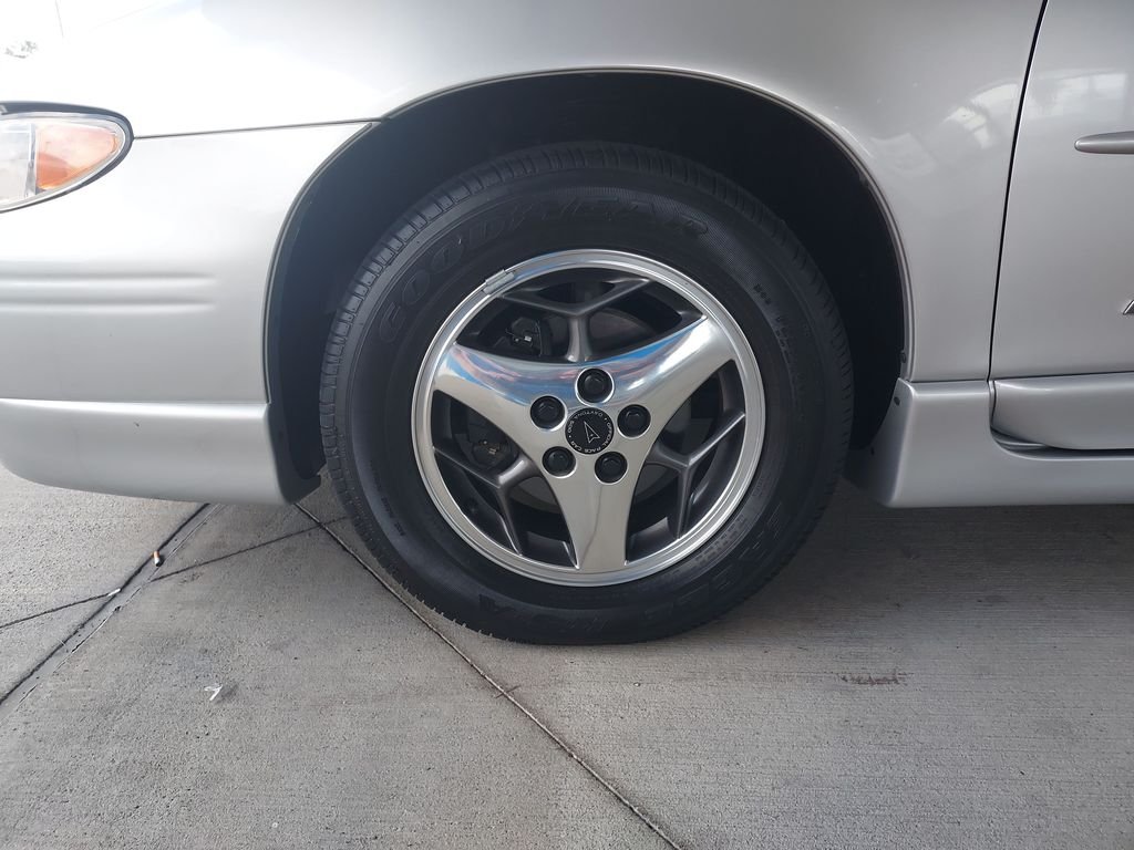 Used 2000 Silver Pontiac GTP image 10