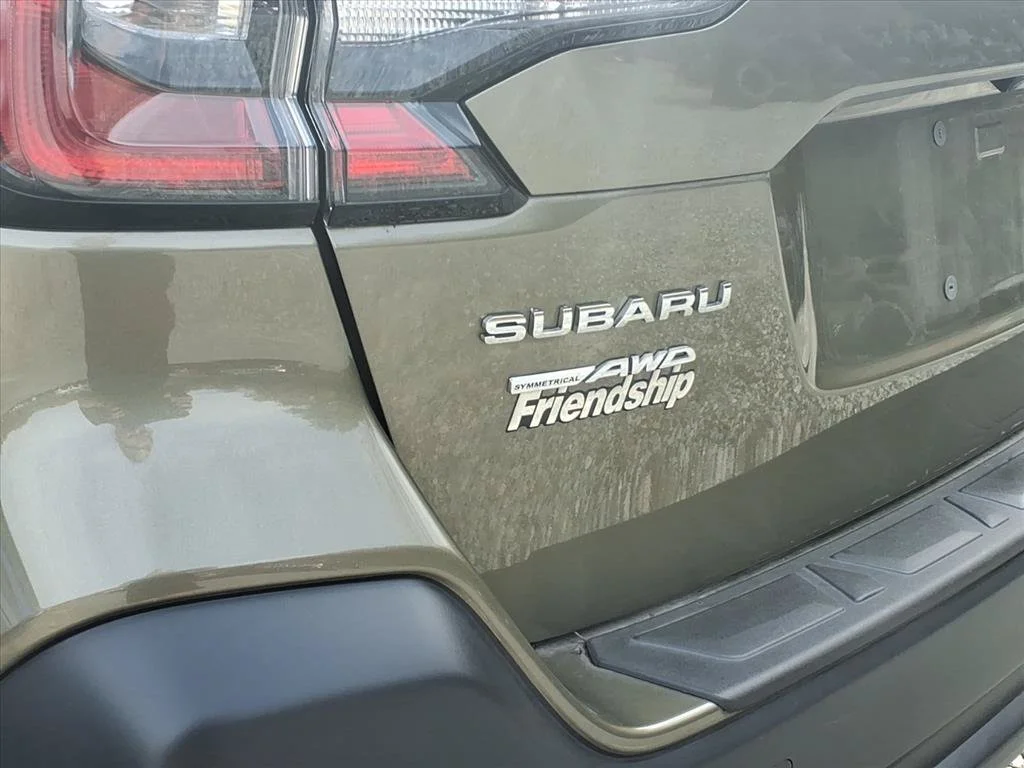 Used 2025 Green Subaru Premium image 5