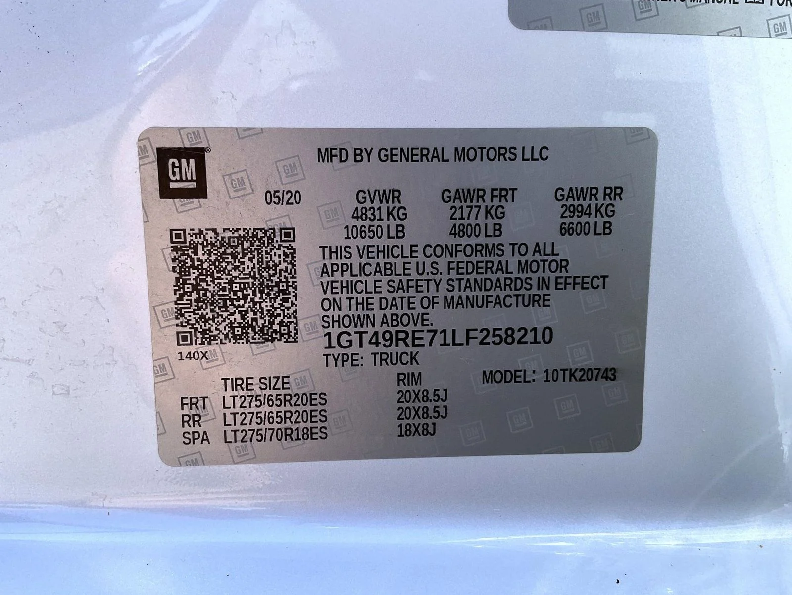Used 2020 White GMC Denali image 25