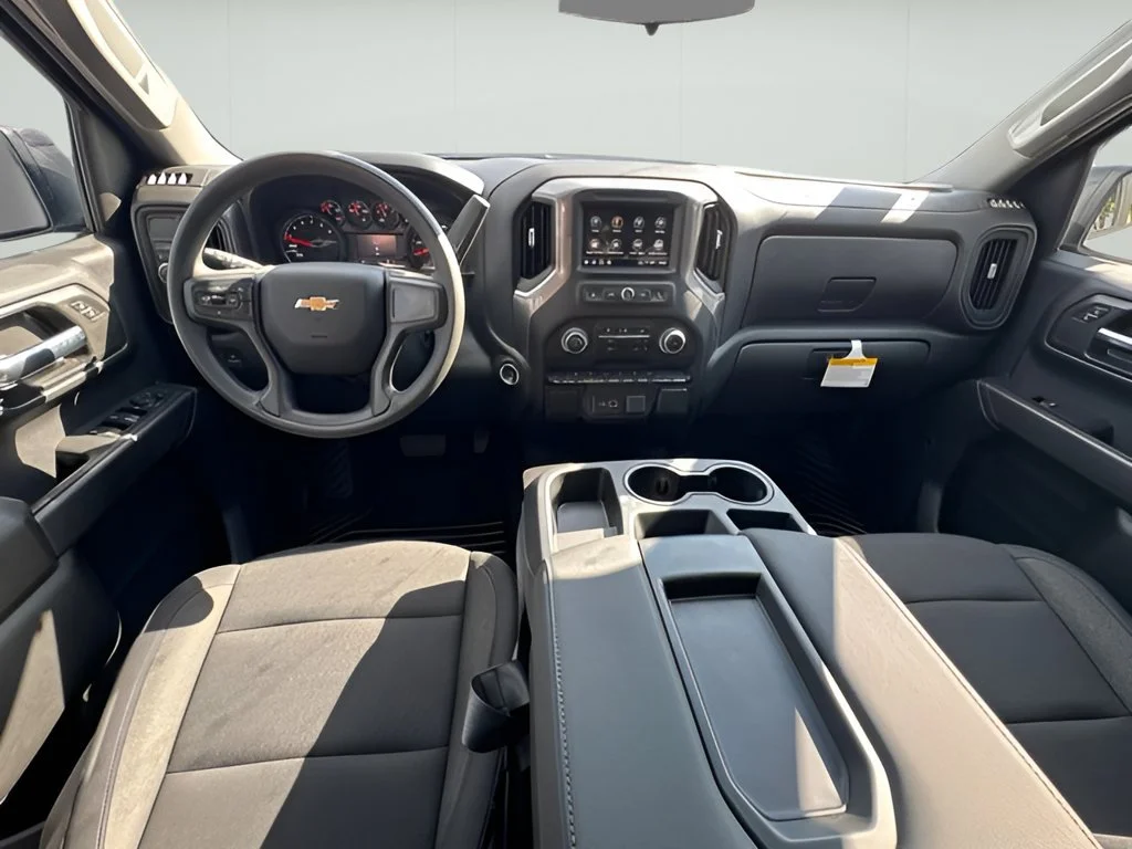 New 2026 Summit White Chevrolet Custom image 21