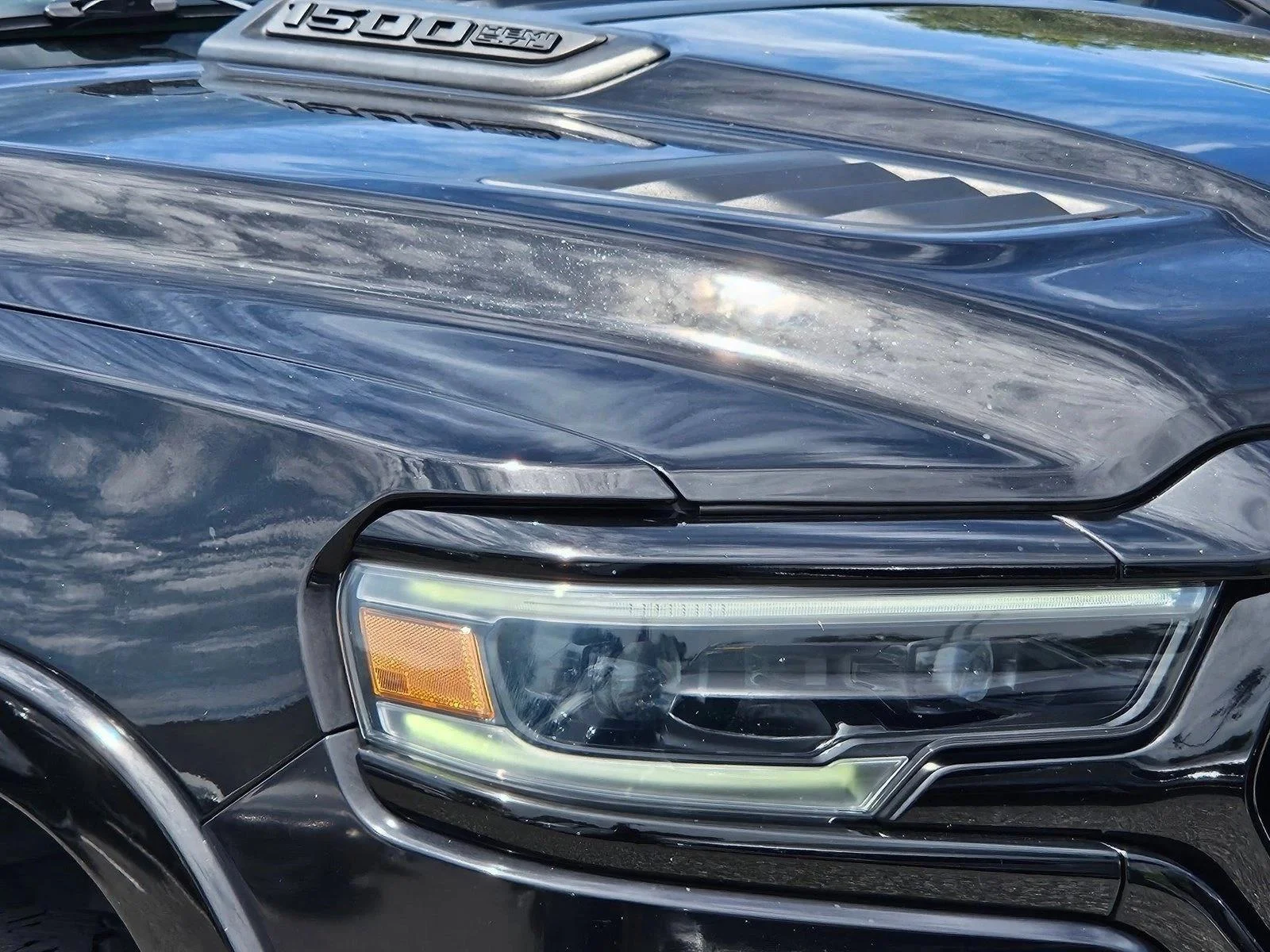 Used 2021 Diamond Black Crystal Pearlcoat Ram Limited image 4
