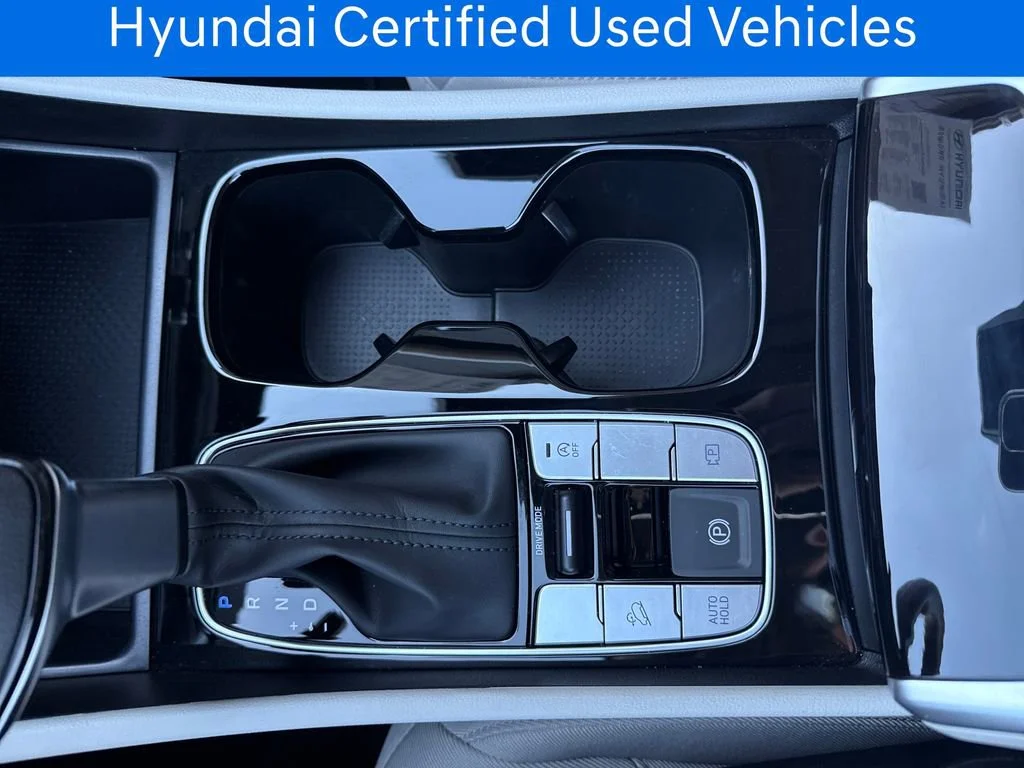 Certified Pre-Owned 2025 Hyundai Tucson SE