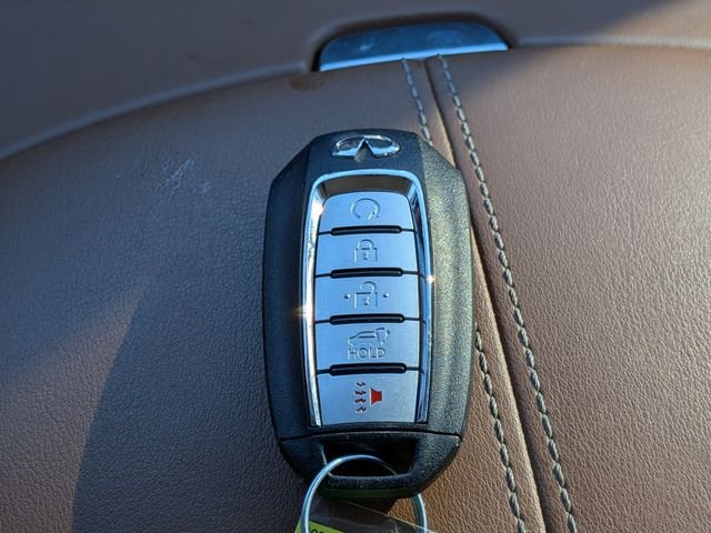 Used 2023 Blue INFINITI Sensory image 36