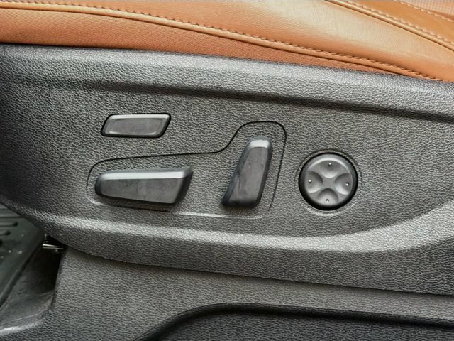 Used 2024 Dark Moss Kia SX Prestige X-Line image 27