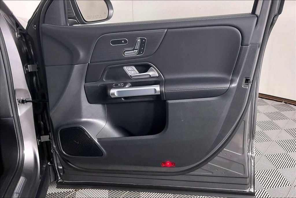 2026 Mercedes-Benz GLB GLB 250 - Photo 16