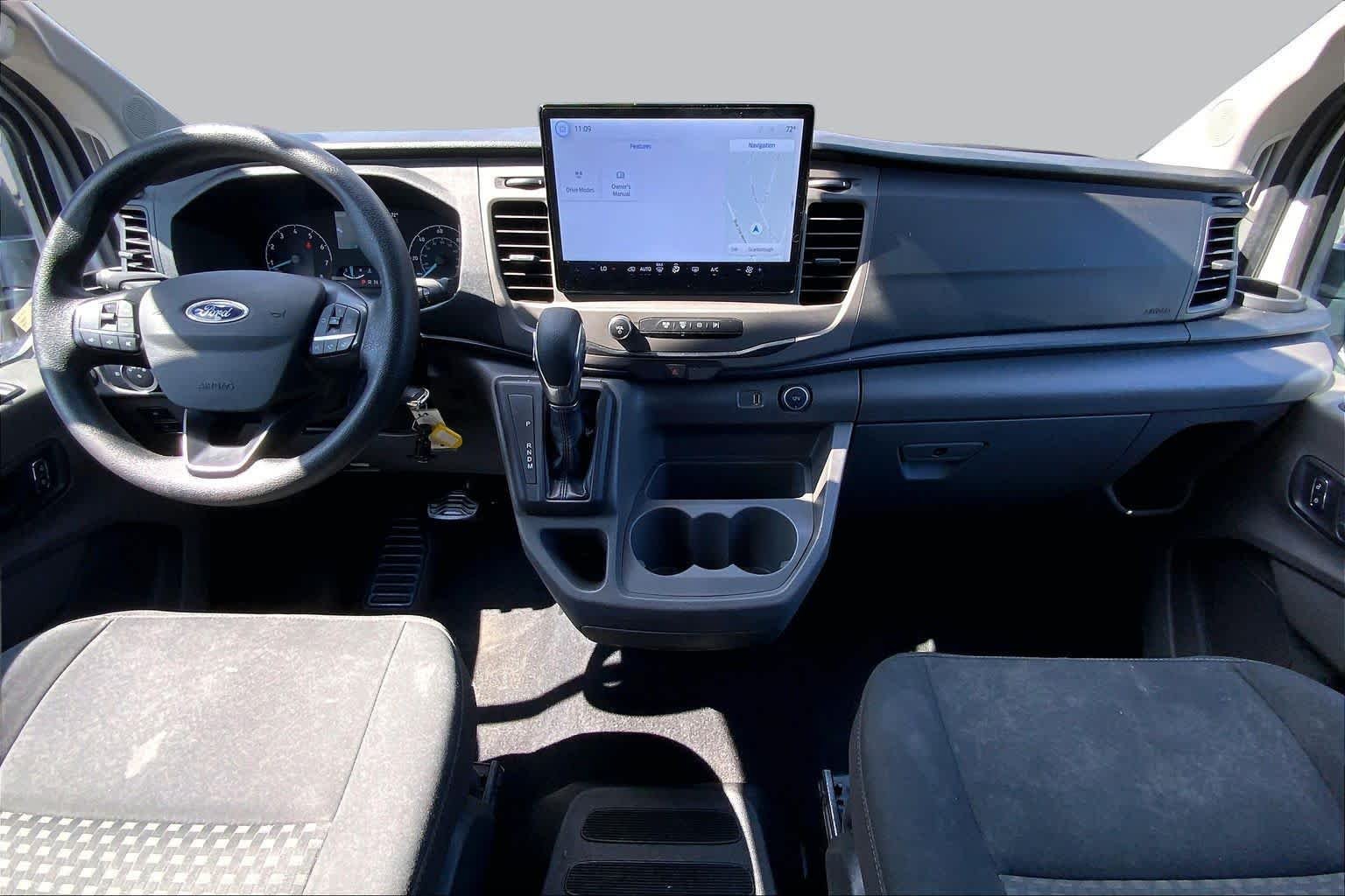 Used 2022 Oxford White Ford XLT image 17