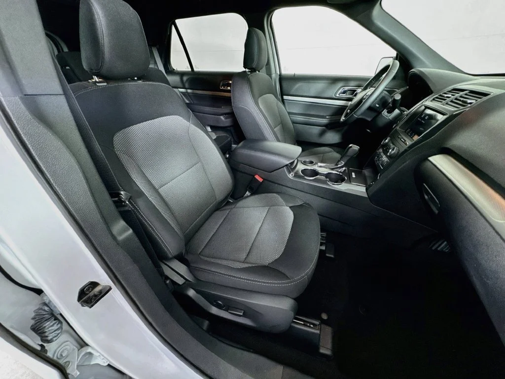 Used 2019 White Ford XLT image 35