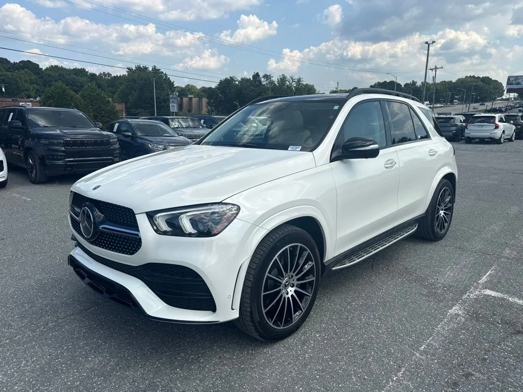 Used 2023 White Mercedes-Benz GLE 580 image 1
