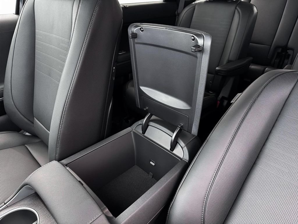 New 2026 Silver Hyundai Limited image 19