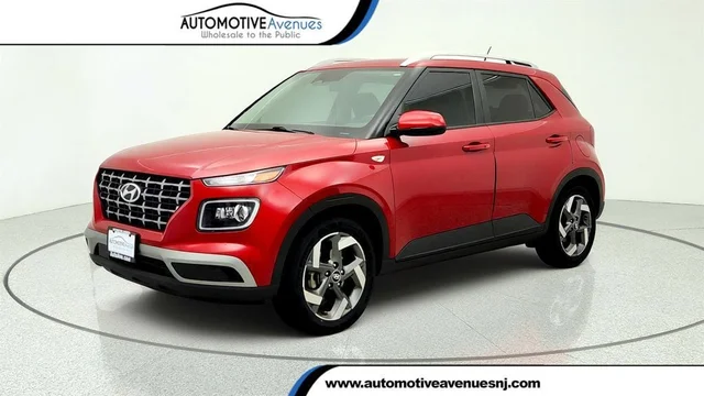 2023 Hyundai Venue Limited IVT