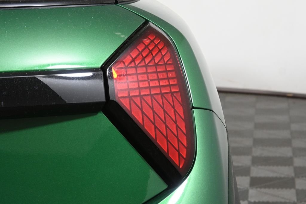New 2026 Green MINI Iconic image 13
