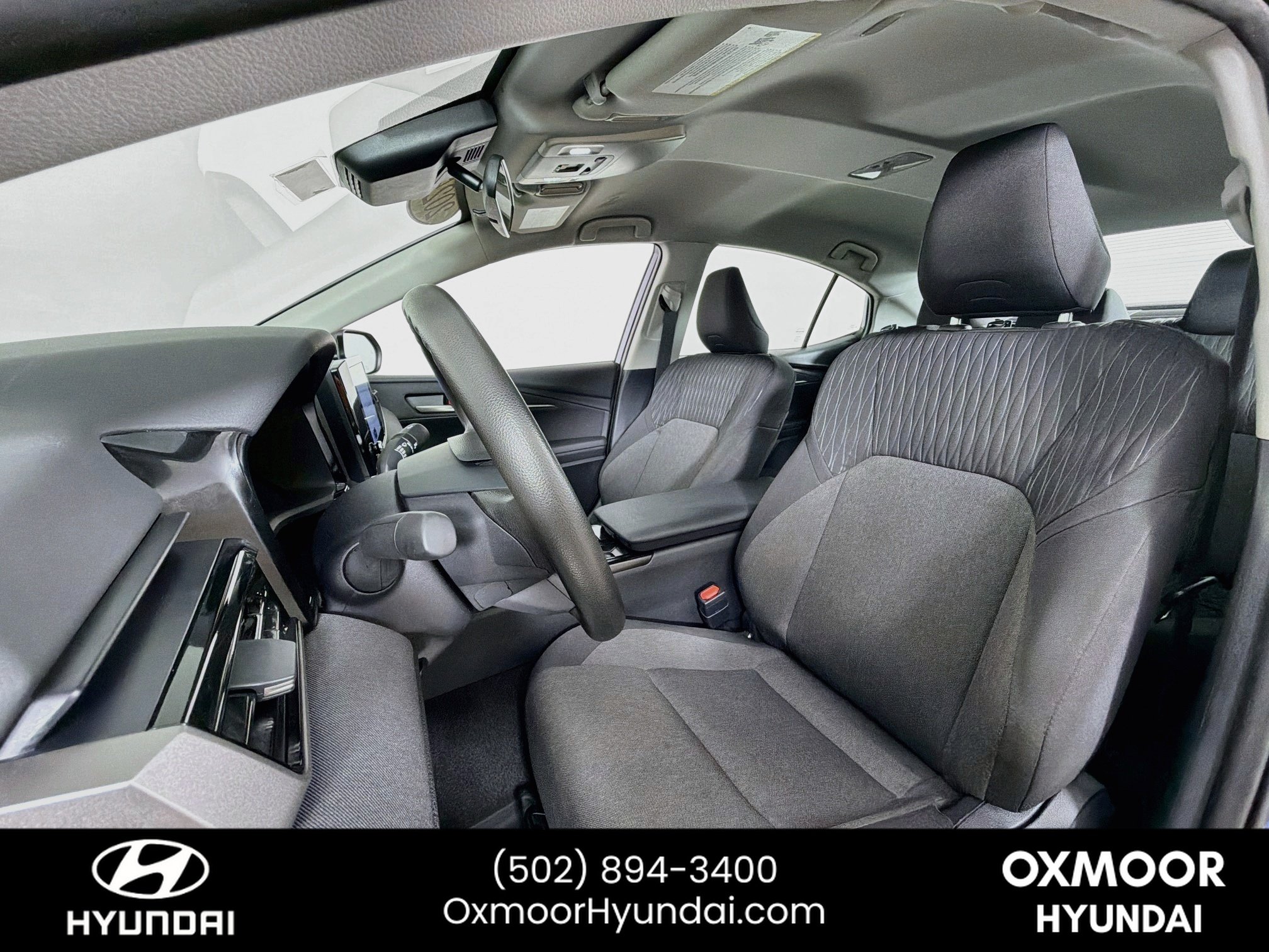 Used 2025 Reservoir Blue Toyota LE image 20