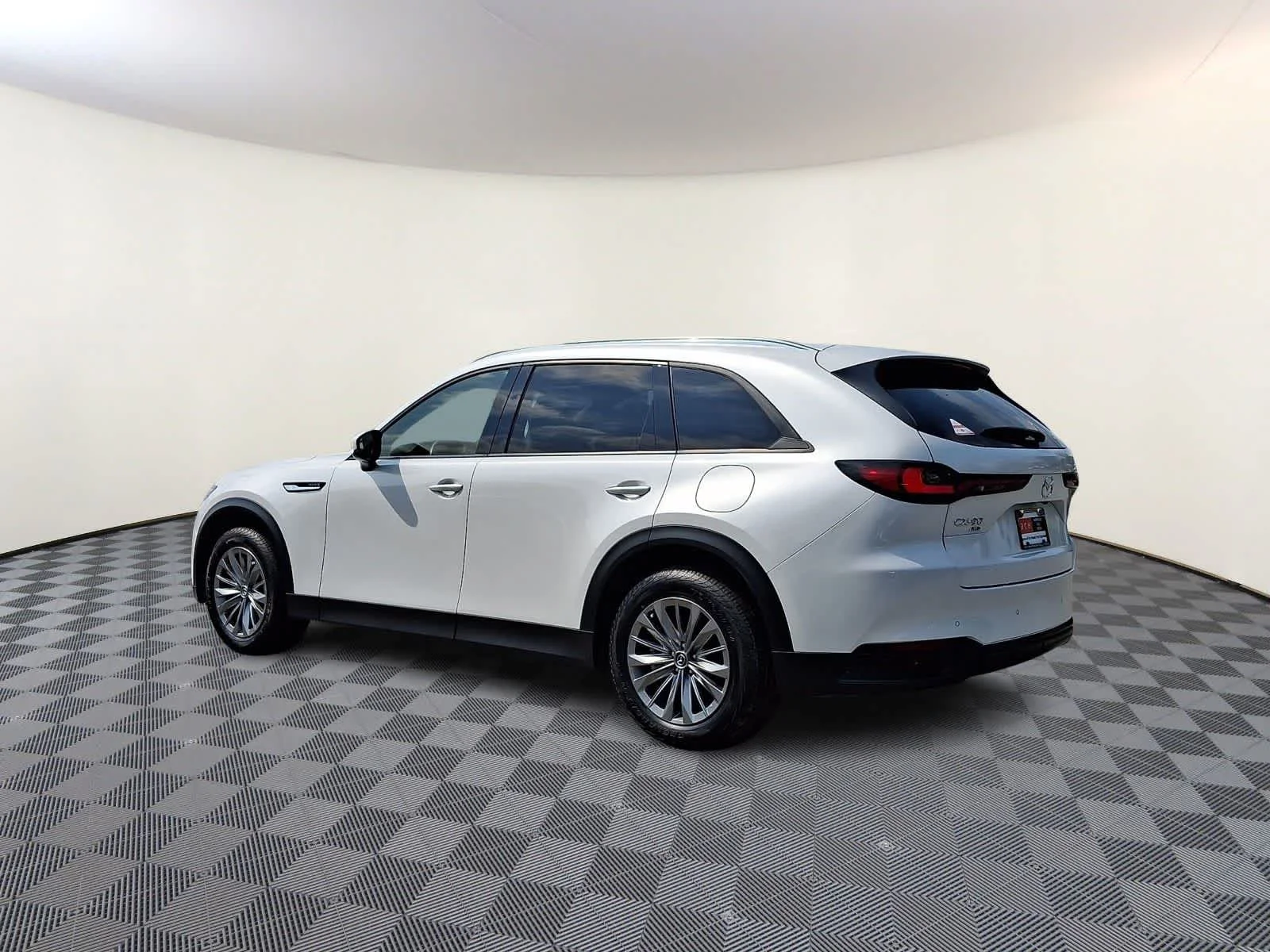 Used 2025 Rhodium White Premium Mazda Preferred Package image 7