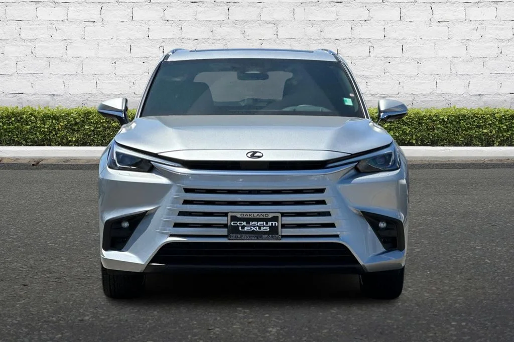 New 2026 Silver Lexus 350 Luxury image 9