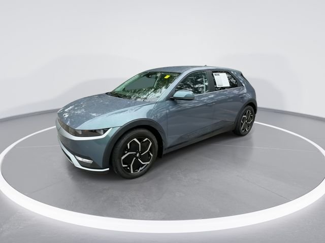 Certified Used 2024 Green Hyundai SEL image 4