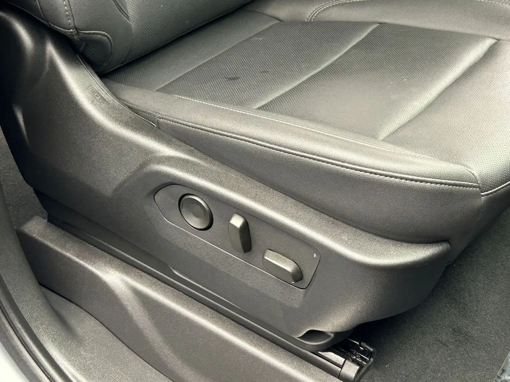 Used 2025 Sterling Gray Metallic Chevrolet LTZ image 61