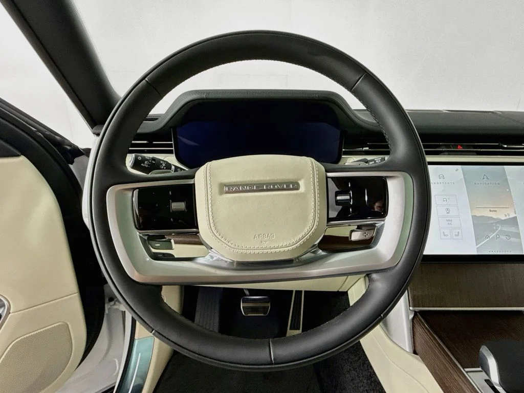 New 2026 Fuji White Land Rover SE image 12