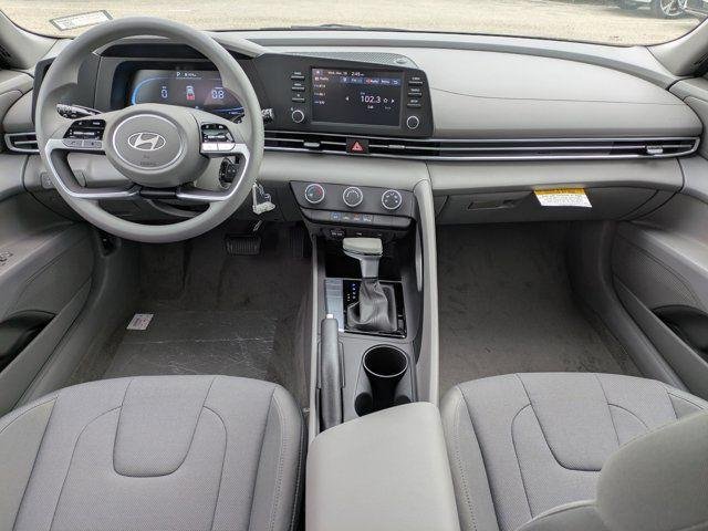 New 2026 Serenity White Hyundai SE image 29