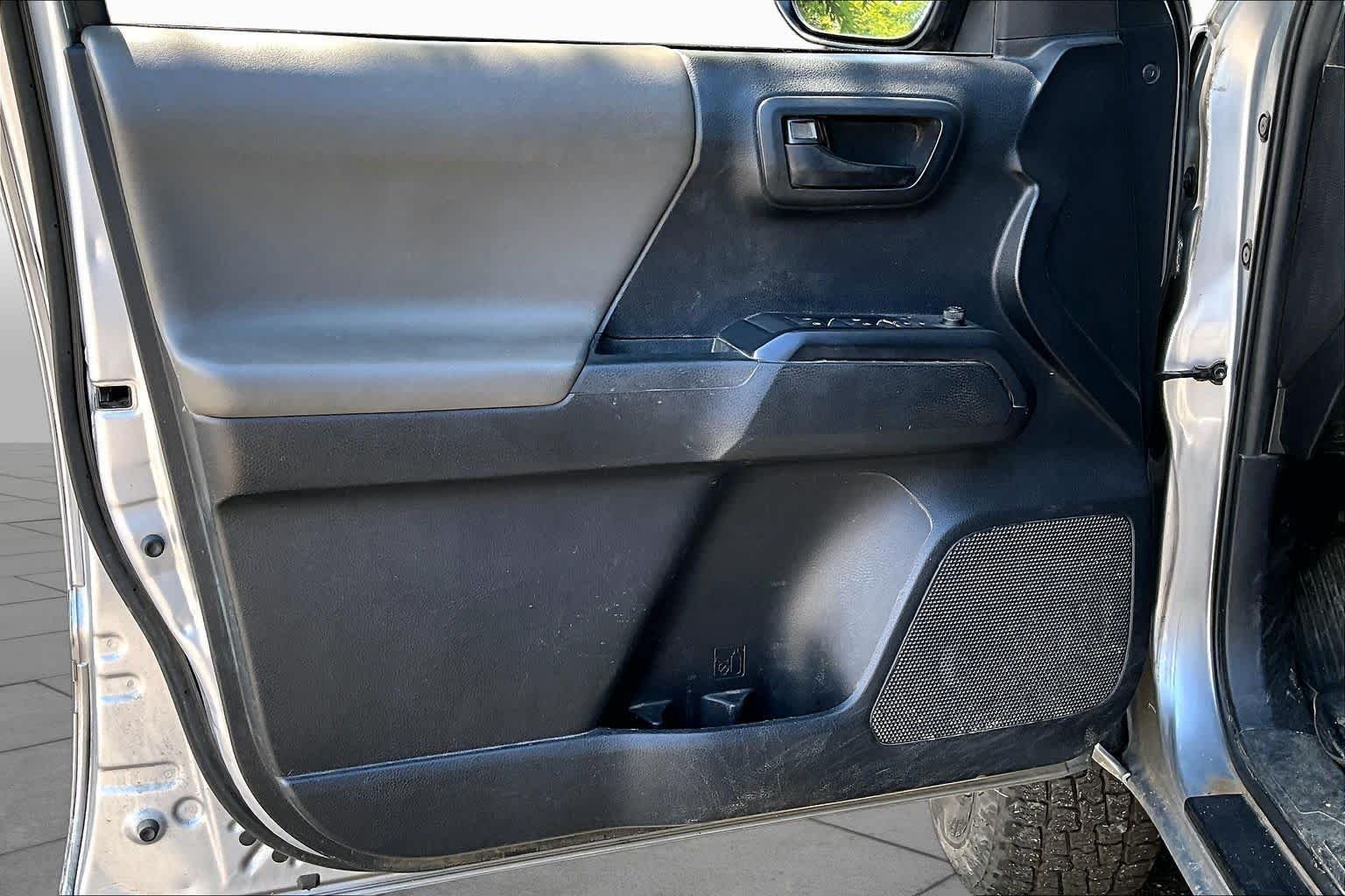 Used 2019 Silver Sky Metallic Toyota SR image 20