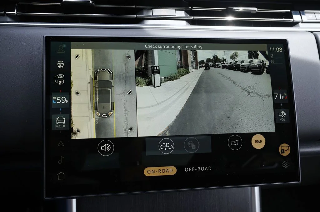 New 2026 Santorini Black Land Rover SE image 30