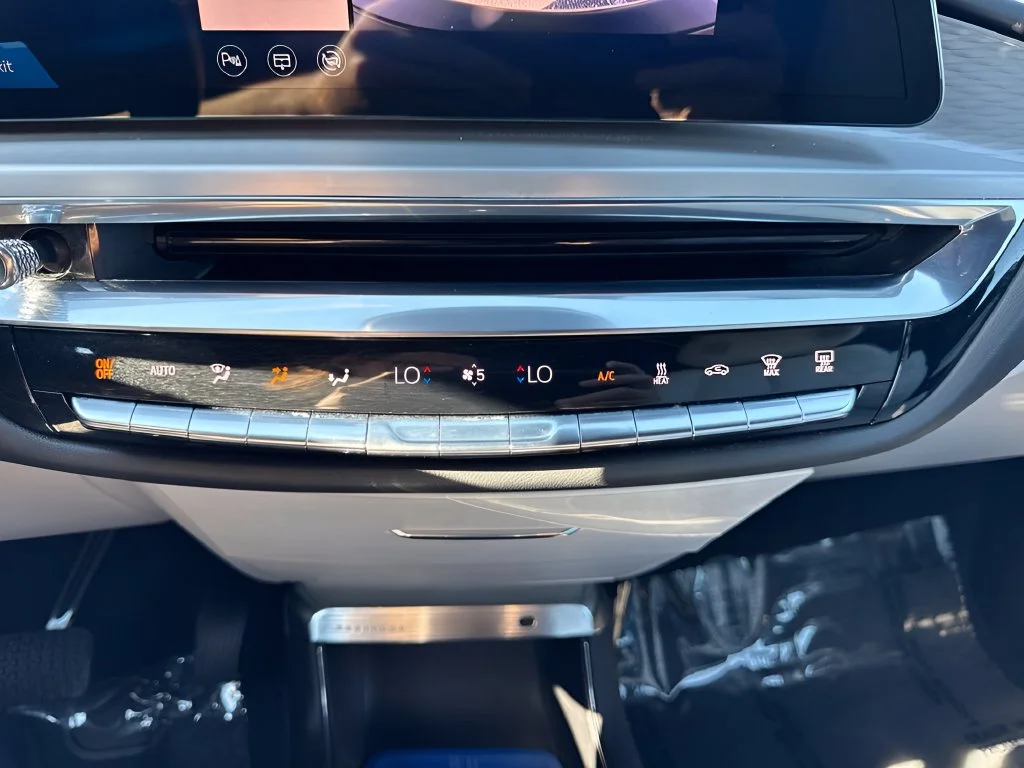 Used 2024 Blue Cadillac Luxury image 21
