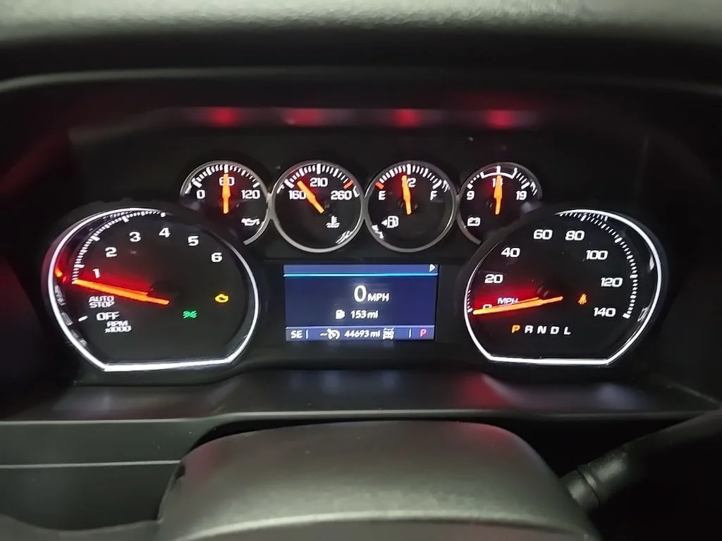 Used 2020 Silver Chevrolet RST image 21