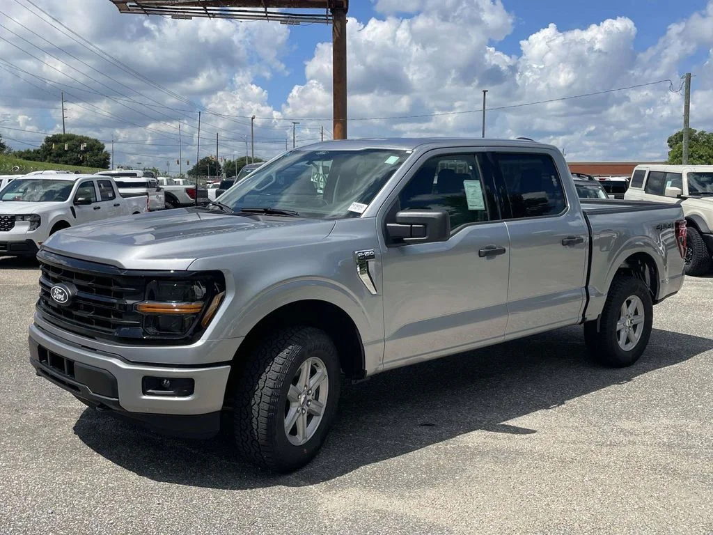 New 2026 Silver Ford XLT image 7