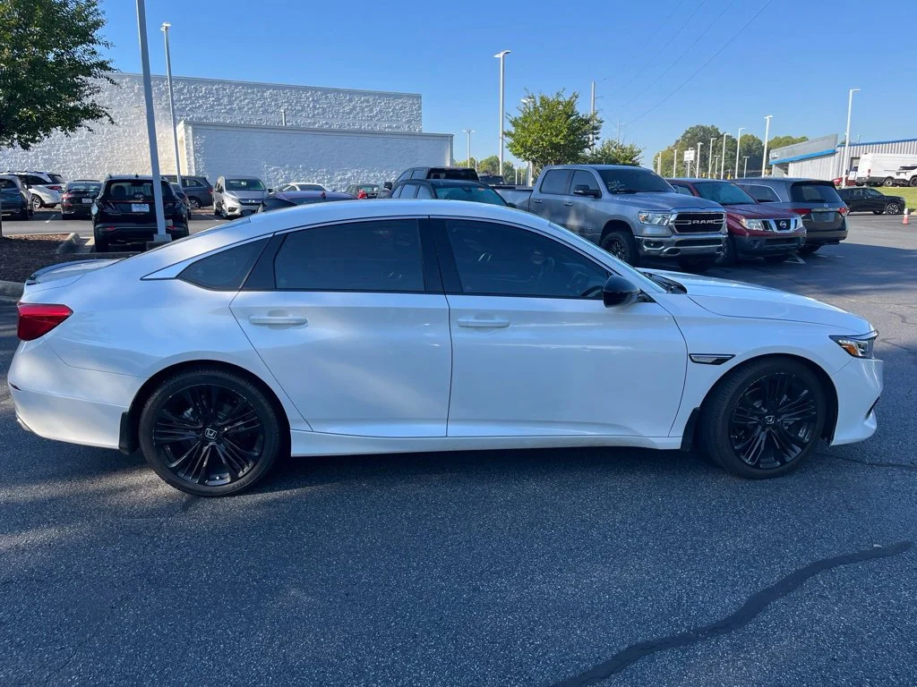 Used 2022 White Honda Sport image 7