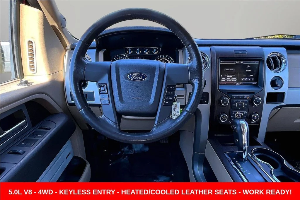 Used 2013  Ford Lariat image 9