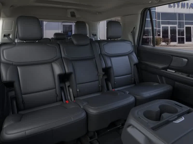 New 2026 Glacier Gray Metallic Tri-Coat Ford Platinum® image 11