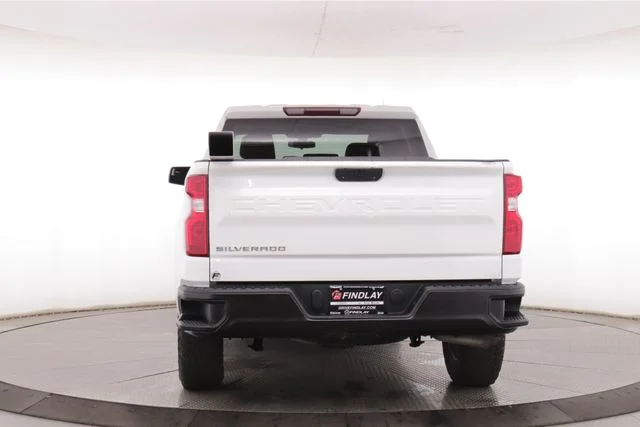 Used 2021 White Chevrolet WT image 11