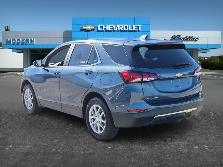 Used 2024 Lakeshore Blue Metallic Chevrolet LT image 3