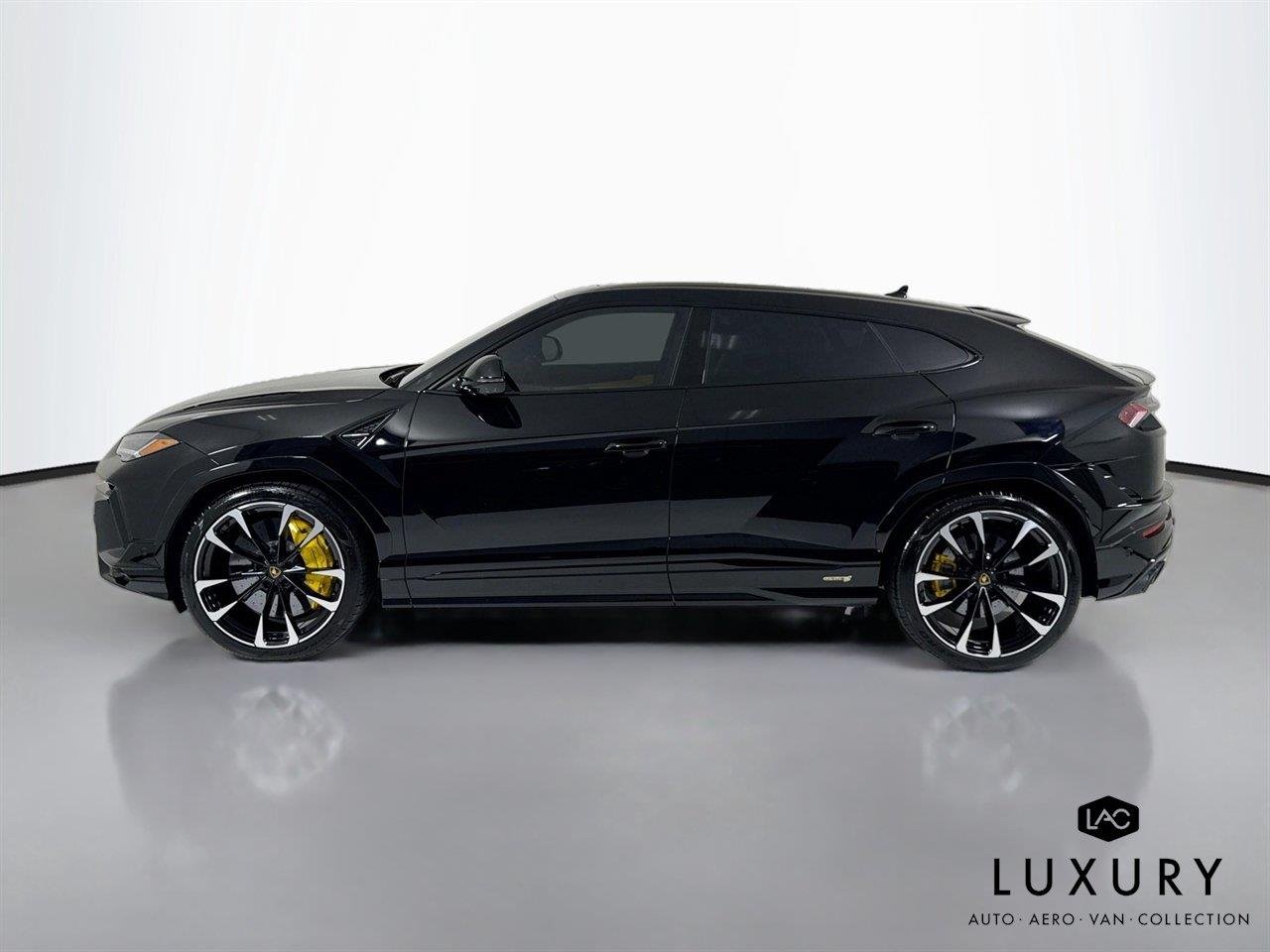 2024 Lamborghini Urus S - Photo 9