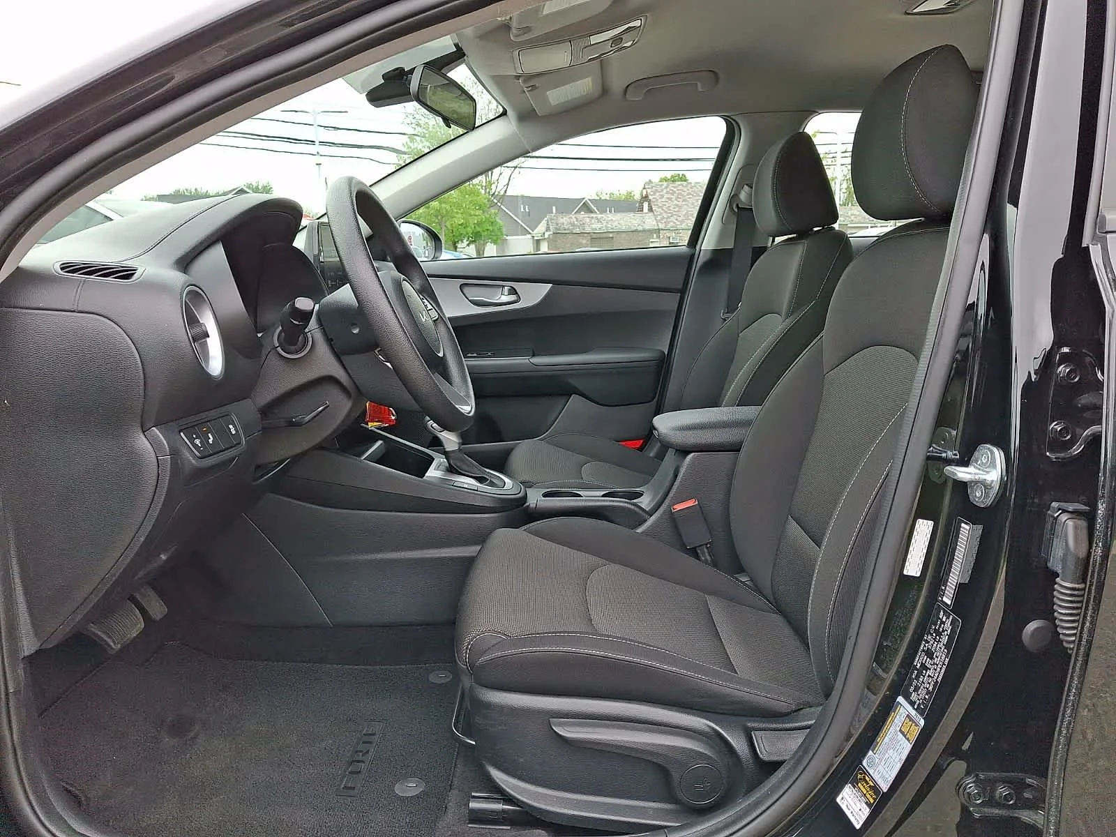 Used 2023 Aurora Black Kia LXS image 14