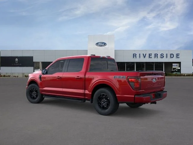 New 2026 Ruby Red Metallic Tinted Clearcoat Ford XLT image 4