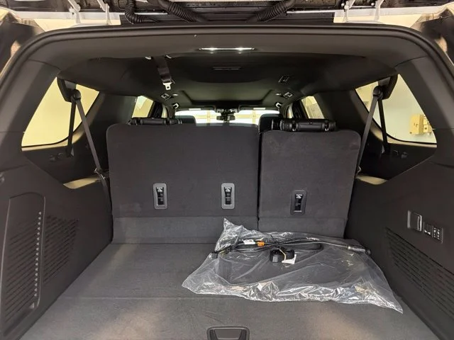 New 2026 Glacier White Tricoat GMC Denali image 29