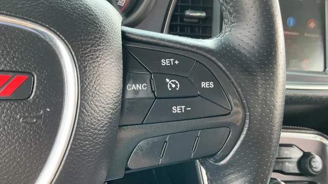 Used 2016 Gray Dodge R/T image 13