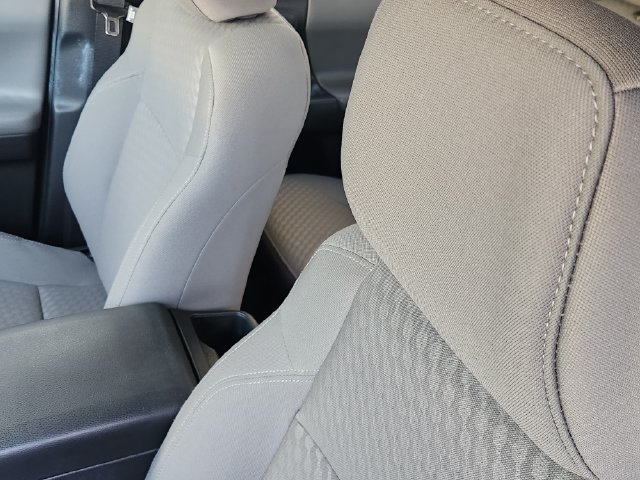 Used 2022 Silver Toyota SR5 image 20