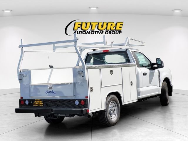 New 2026 Oxford White Ford F-250® XL image 31
