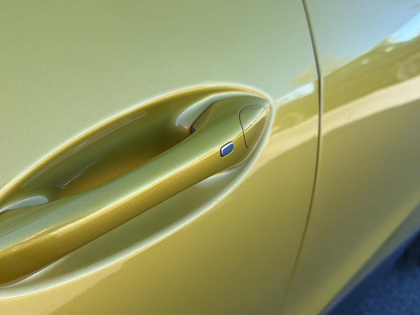 Used 2024 Nitro Yellow Metallic Chevrolet 2RS image 10