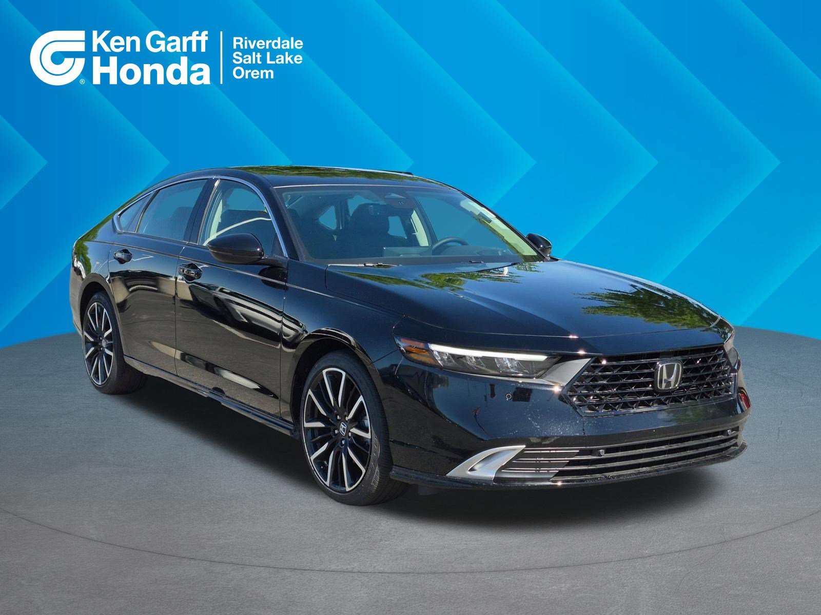2026 Honda Accord Hybrid Touring's photo