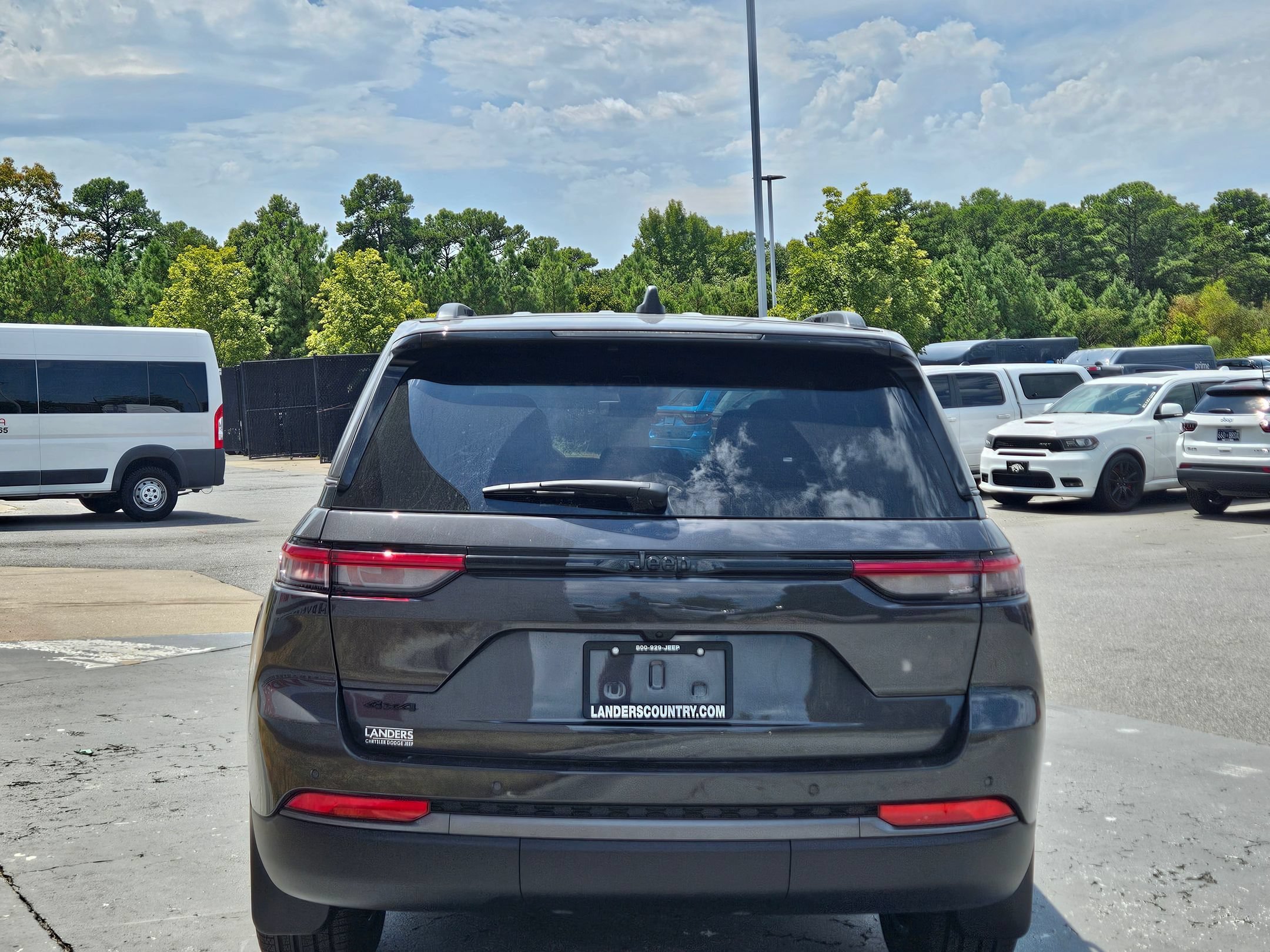 New 2026 Baltic Gray Metallic Clearcoat Jeep Limited image 6