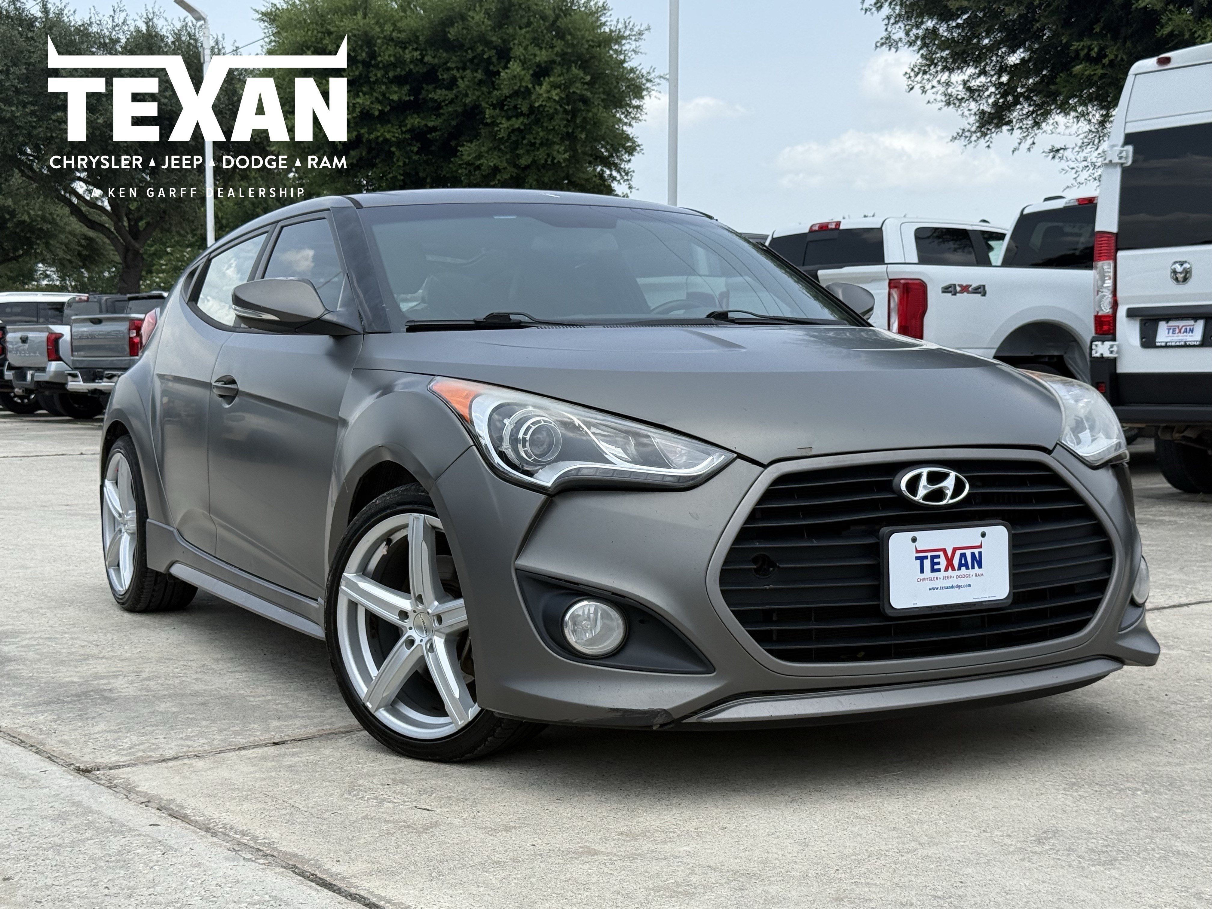 Used 2016 Matte Gray Hyundai Turbo image 1