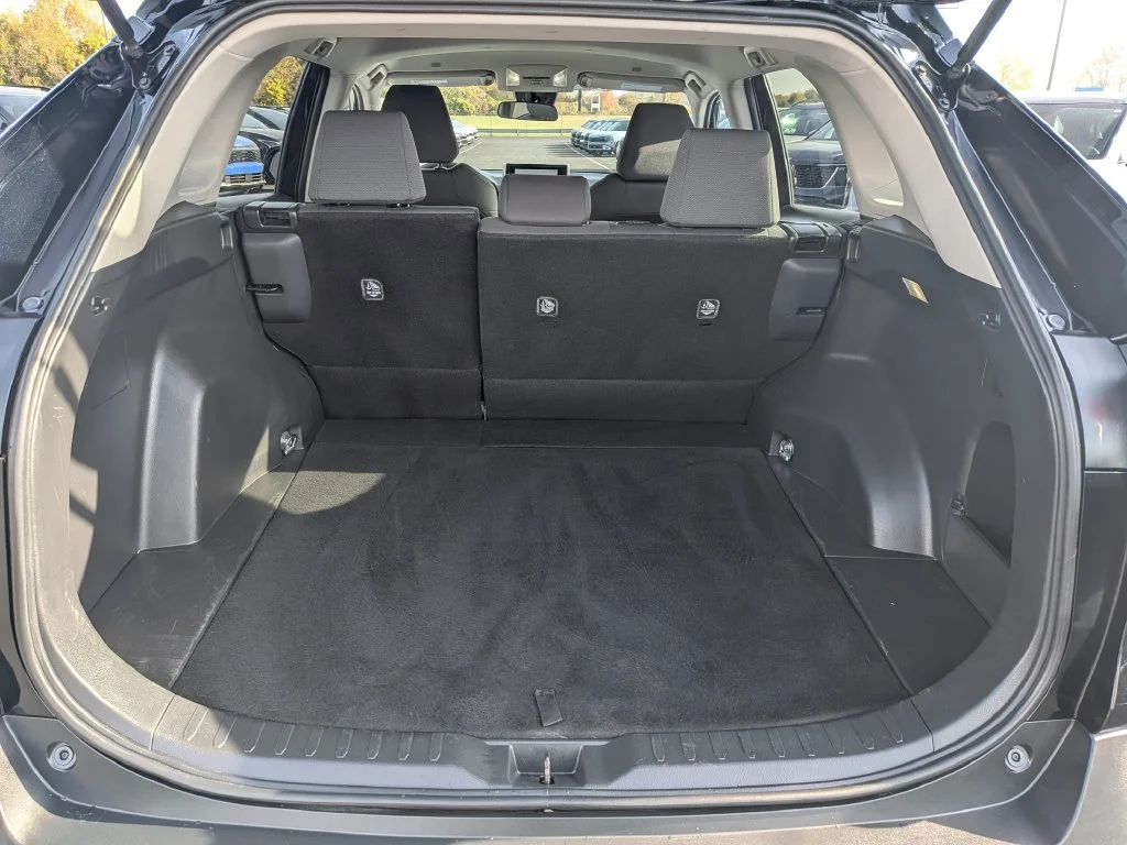 Used 2025 Midnight Black Metallic Toyota XLE image 22