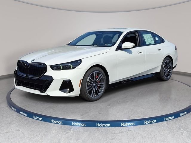 New 2027 Alpine White BMW 540i xDrive image 1