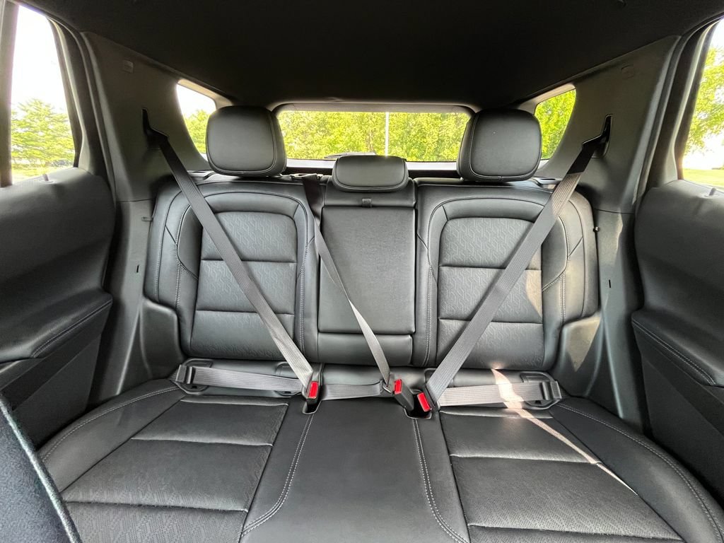 2025 Chevrolet Equinox LT - Photo 17