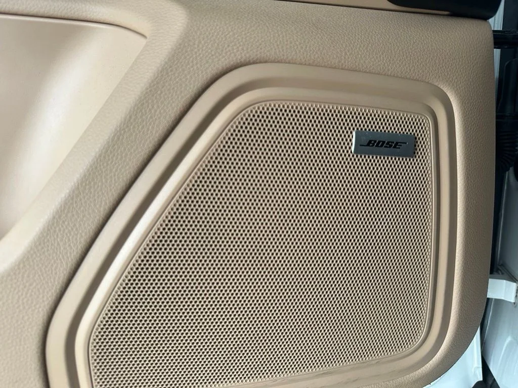Used 2020  Porsche S image 12