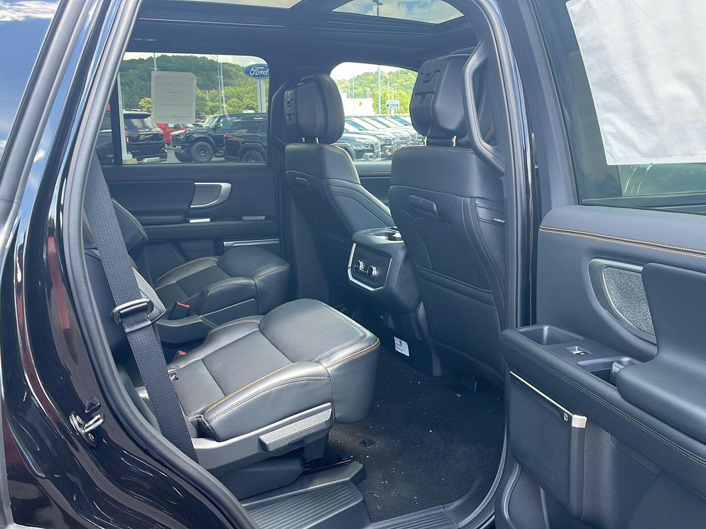 New 2026 Agate Black Metallic Ford Tremor® image 72